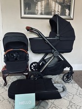 Silver Cross Reef Pram