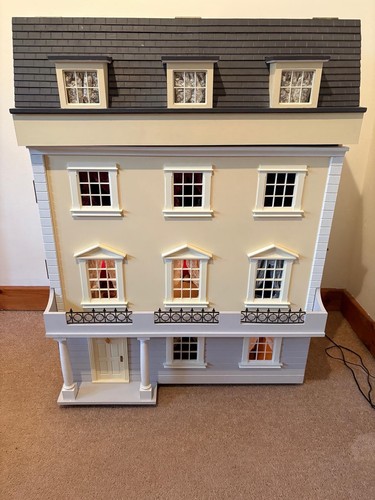 Georgian dolls house storey - 4,