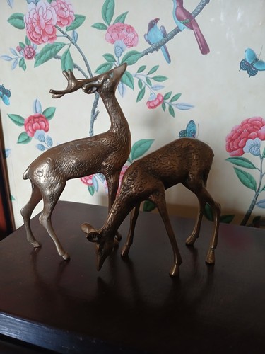 Solid brass deer - brass, (11