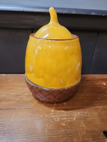 Studio pottery lidded - studio,