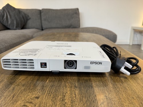 Epson 1751 home cinema - home,
