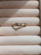 9ct Gold Diamond Wishbone Ring