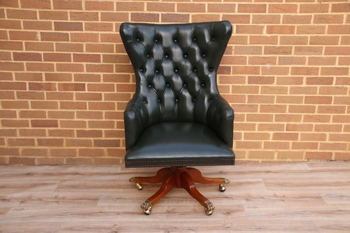 Vintage executive ambassador - executive,