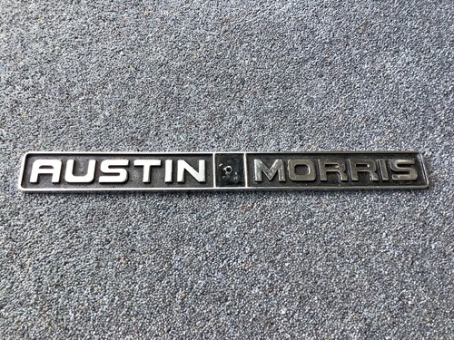 Austin morris badge - austin, j4