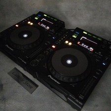 Pair 2x Pioneer CDJ-900