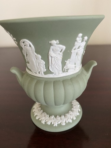 Wedgwood vintage sage green - vintage,