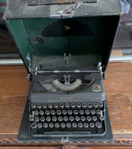 Vintage imperial typewriter - vintage,