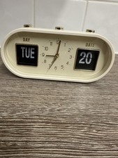 Poppy Vintage Flip Clock 