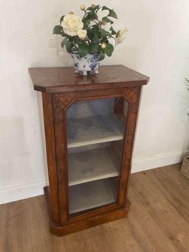Victorian sheet music cabinet - sheet,