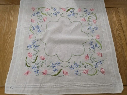 Vintage white embroidered - vintage,
