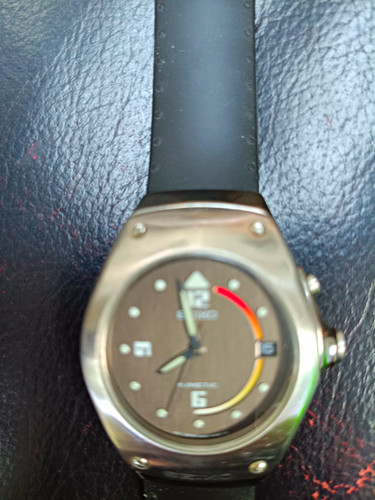 Seiko kinetic 5m42 0e39 grey - seiko,