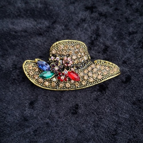 Flower hat brooch gold tone - flower,