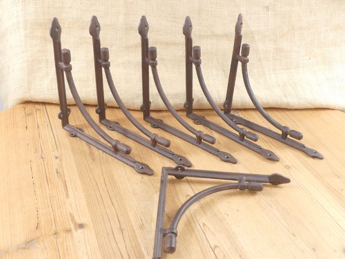 Large shelf brackets - large, corbels