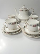 PARAGON BELINDA TRIO TEA SET