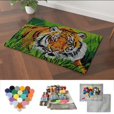 DIY Latch Hook Rug Embroidery