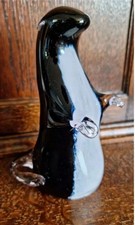 VINTAGE WEDGWOOD GLASS OTTER PAPERWEIGHT BLUE/BLACK/WHITE