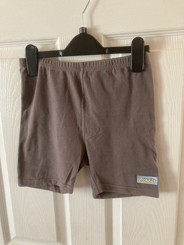 Girls official brownies - girls,
