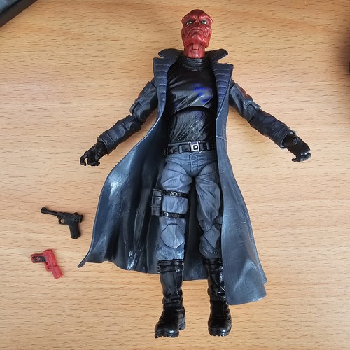 Marvel legends red - legends,