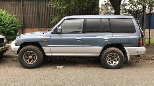 Mitsubishi pajero shogun 5 - mitsubishi,