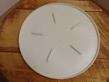 Rubbermaid Turn Table Lazy Susan w/ Raised Dividers 9.25" Cream JB1-2443-1