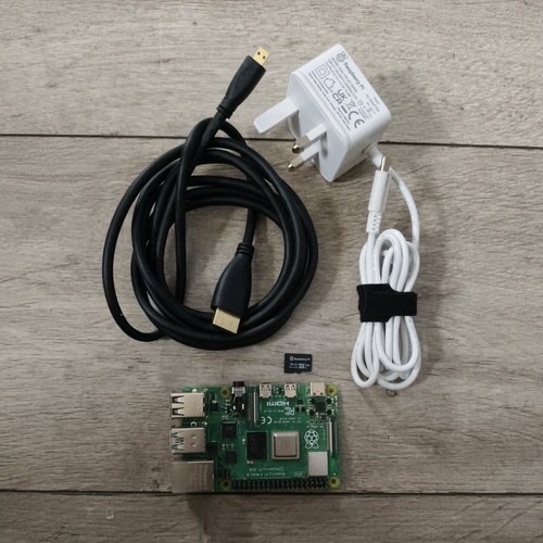 Raspberry model b 4gb - 4,