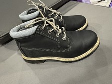 Ladies Vintage Timberland 90's