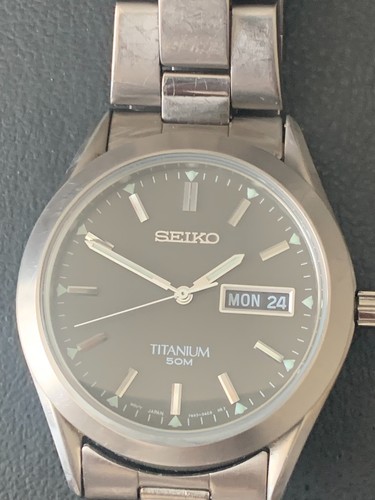 Vintage seiko titanium watch - titanium,