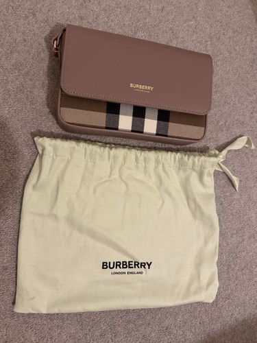 Burberry london crossbody - burberry,