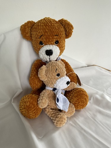 Daddy bear and son hand - bear,