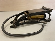 Classic car vintage W&D foot