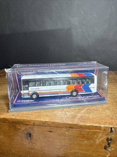Corgi 42719 van hool - van,
