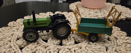 Vintage britains farm - farm, deutz