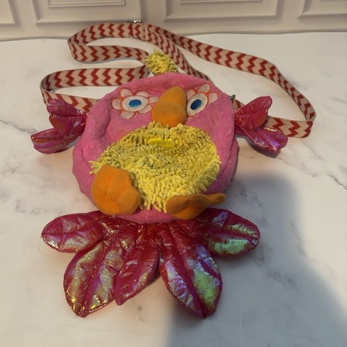 Rare oilily pink - oilily, bird
