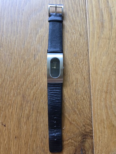 Genuine gucci 2400l ladies - genuine,