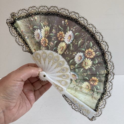 Vintage fan hand - vintage,