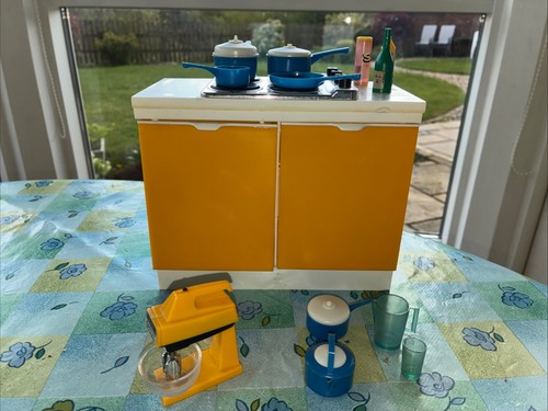 Vintage sindy kitchen cooker - kitchen,
