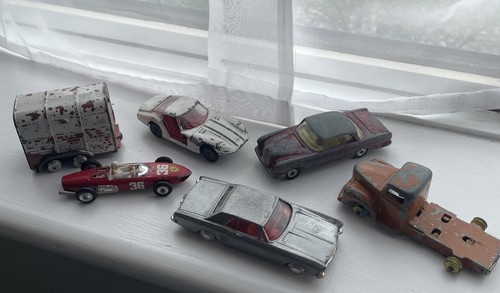 Vintage corgi and dinky toys - corgi,