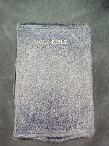 Holy bible old new testament - holy, &