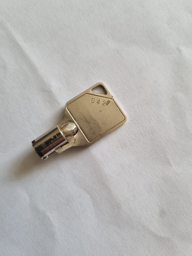Key 042 for bewator vanderbilt - 042,