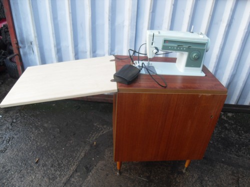 Singer sewing machine - , 507