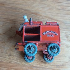 Lesley HORSEDRAWN MILK FLOAT 