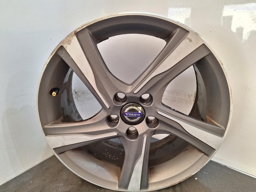 Volvo v40 design mk3 - volvo, r-design