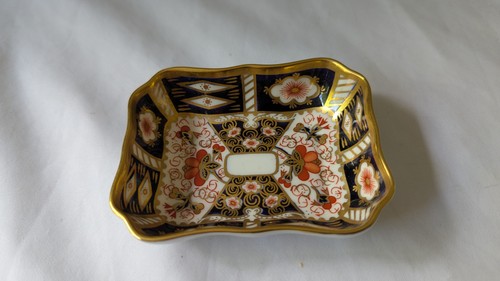 Royal crown derby - derby, imari