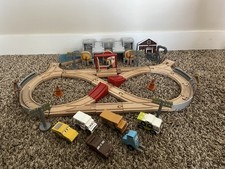KIDKRAFT Disney Pixar Cars 3 Thunder Hollow Wooden Track Set Accessories & Cars