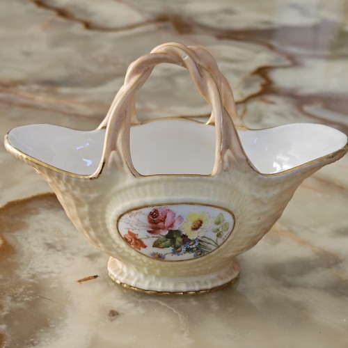 Small basket royal - , worcester