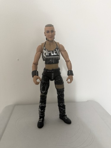 Wwe elite rhea - elite, action