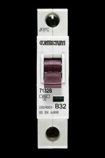 CONTACTUM 32 AMP CURVE B 6kA