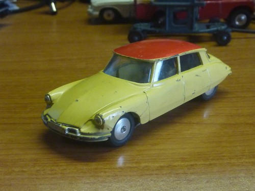 Vintage corgi toys 210 - corgi,