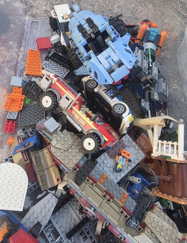 Random bundle lego pieces - of,