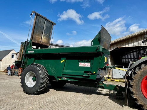 Richard western d4100 rear - western,